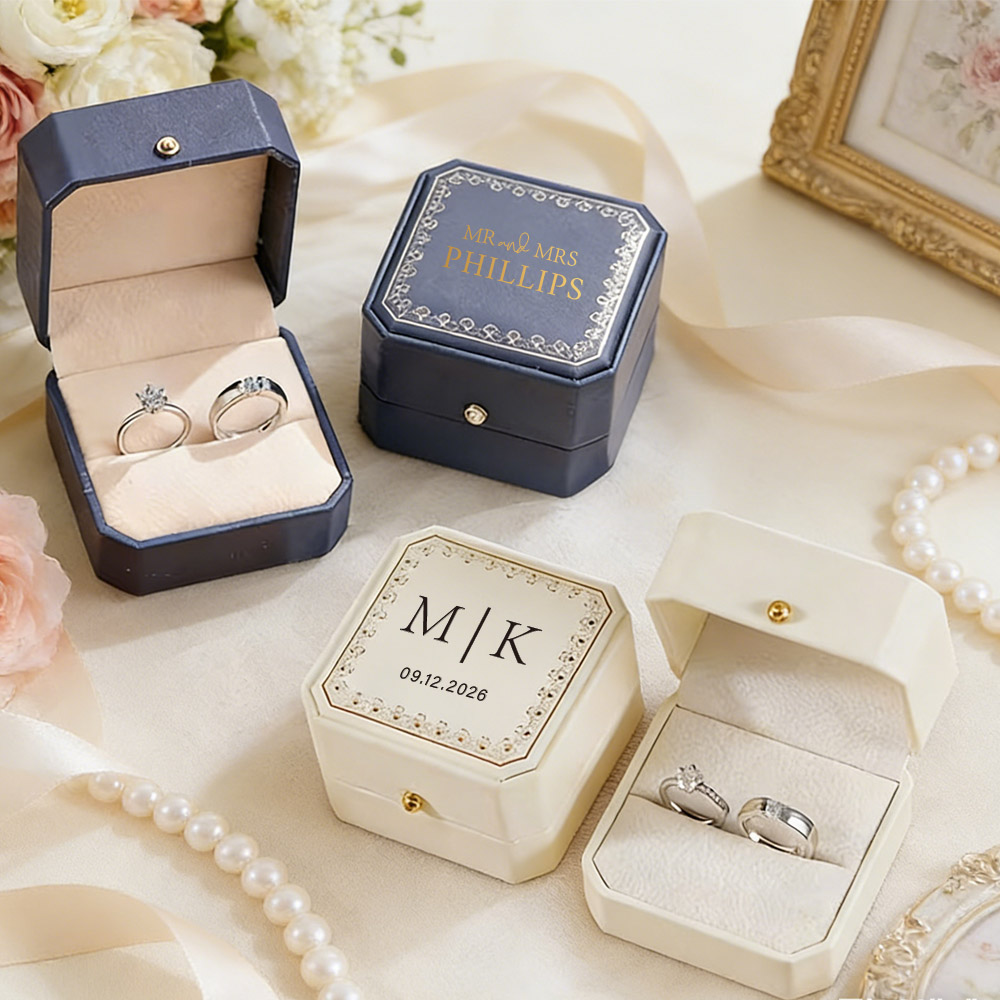 Gepersonaliseerde ringendoos v - Wedding Packaging recensie en prijs